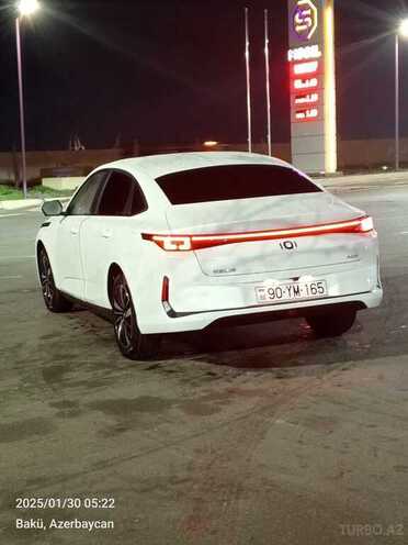 Changan Qiyuan A05 2025, 30,000 km - 1.5 л - Bakı