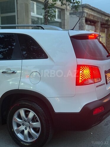 Kia Sorento 2011, 137,500 km - 2.4 l - Bakı