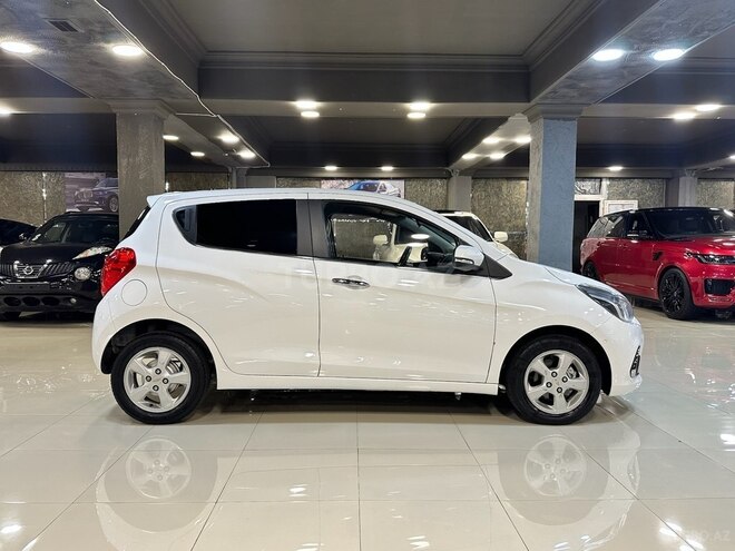 Chevrolet Spark 2016, 75,000 km - 1.0 л - Bakı