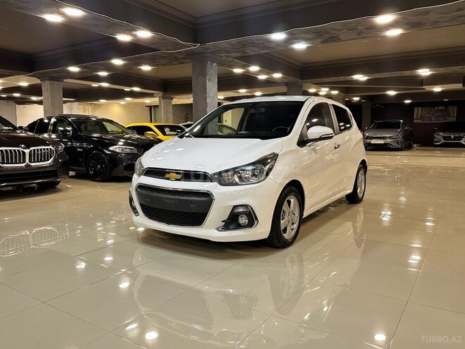 Chevrolet Spark 2016, 75,000 km - 1.0 л - Bakı