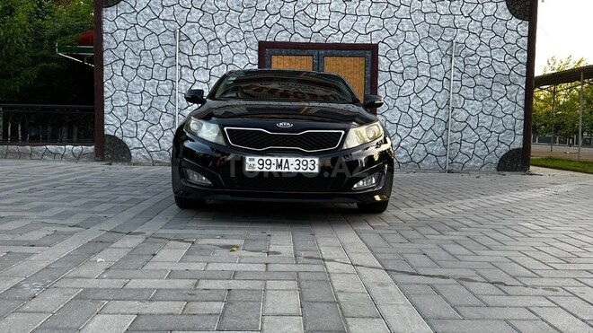 Kia Optima-2