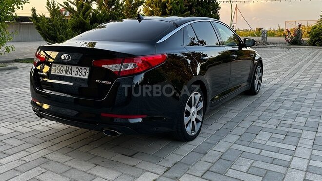 Kia Optima-5