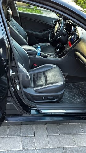 Kia Optima-12