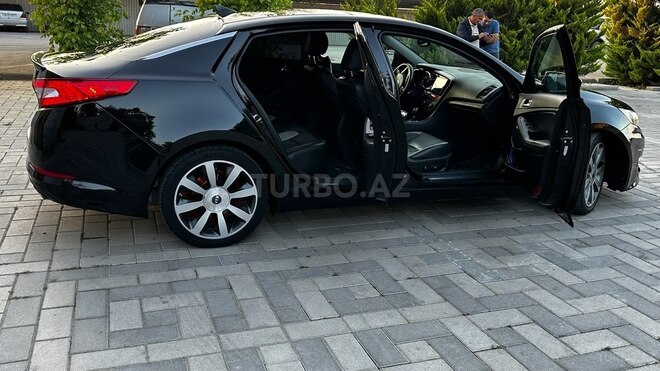 Kia Optima-13
