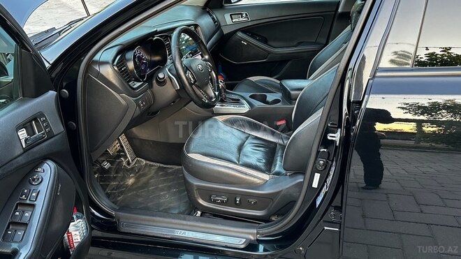 Kia Optima-21