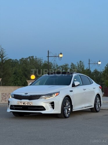 Kia Optima-4