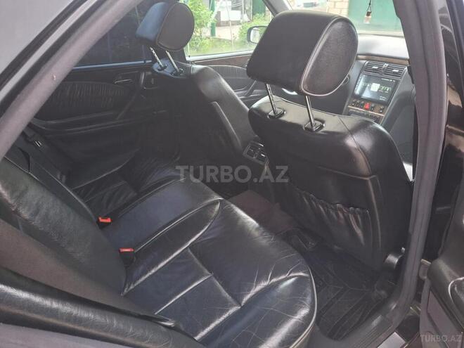 Mercedes E 320 2001, 225,000 km - 3.2 l - Ağdam