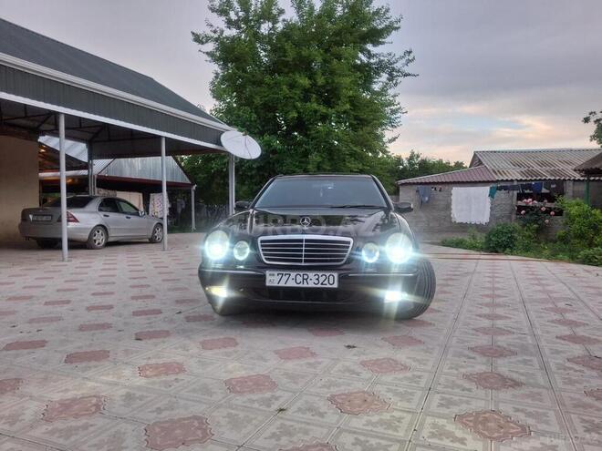 Mercedes E 320 2001, 225,000 km - 3.2 l - Ağdam