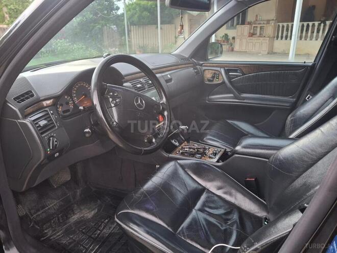 Mercedes E 320 2001, 225,000 km - 3.2 l - Ağdam