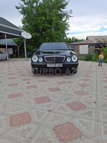 Mercedes E 320 2001, 225,000 km - 3.2 l - Ağdam