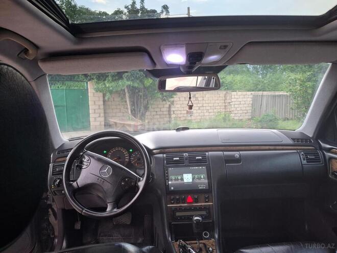 Mercedes E 320 2001, 225,000 km - 3.2 l - Ağdam