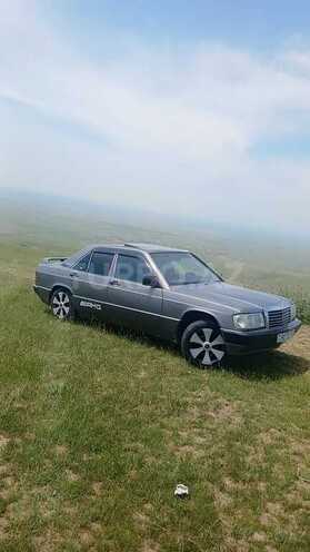 Mercedes 190 1991, 215,454 km - 2.0 л - Sabirabad