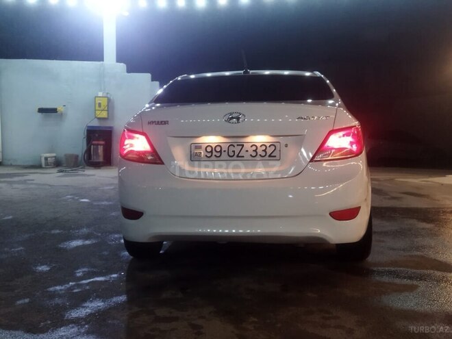 Hyundai Accent 2015, 206,000 km - 1.6 l - Bakı