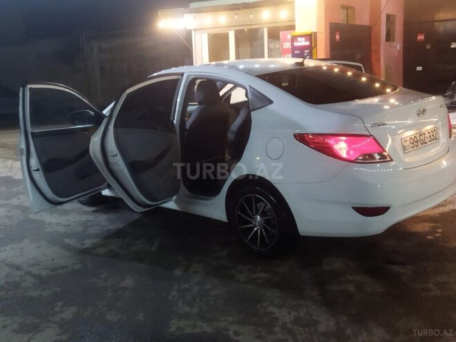 Hyundai Accent 2015, 206,000 km - 1.6 l - Bakı