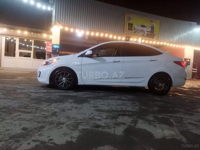 Hyundai Accent 2015, 206,000 km - 1.6 l - Bakı