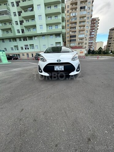 Toyota Aqua 2019, 116,000 km - 1.5 l - Bakı