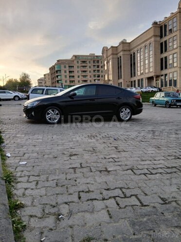 Hyundai Elantra 2019, 80,000 km - 2.0 л - Bakı