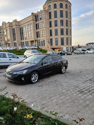 Hyundai Elantra 2019, 80,000 km - 2.0 л - Bakı