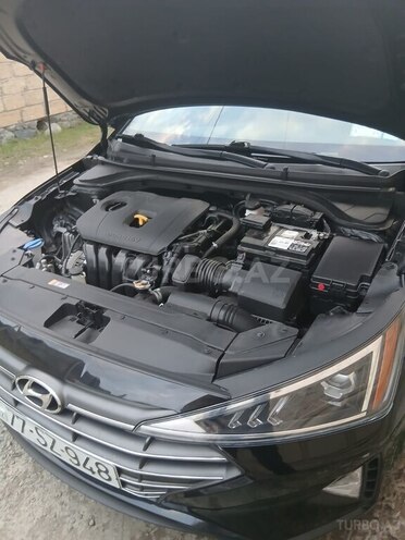 Hyundai Elantra 2019, 80,000 km - 2.0 л - Bakı