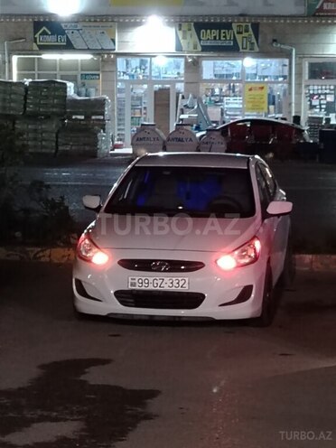 Hyundai Accent 2015, 206,000 km - 1.6 l - Bakı