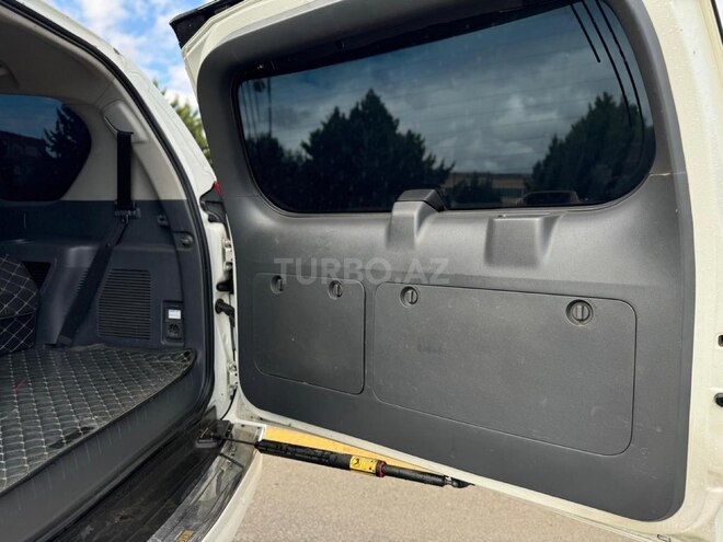 Toyota Land Cruiser Prado 2012, 219,000 km - 2.7 l - Bakı
