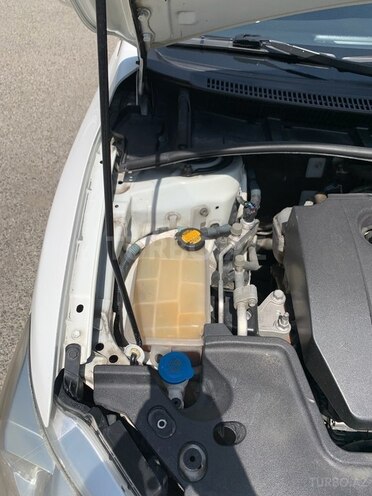 Toyota Corolla 2013, 257,000 km - 1.6 l - Bakı