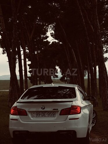 BMW 525 2015, 170,000 km - 3.0 л - Bakı