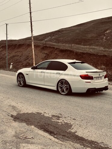 BMW 525 2015, 170,000 km - 3.0 л - Bakı