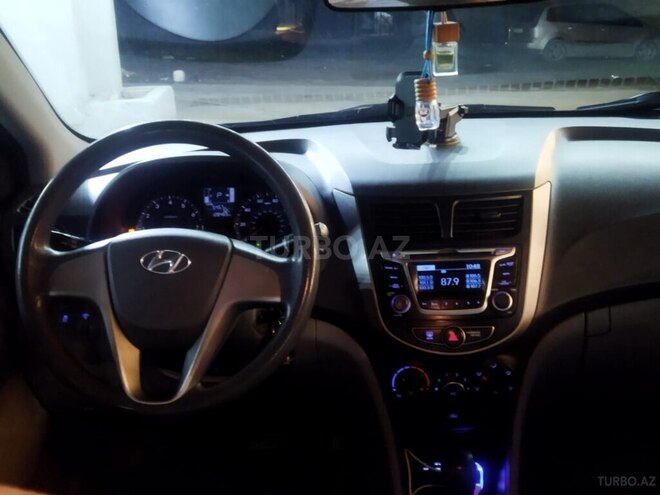 Hyundai Accent 2015, 206,000 km - 1.6 l - Bakı