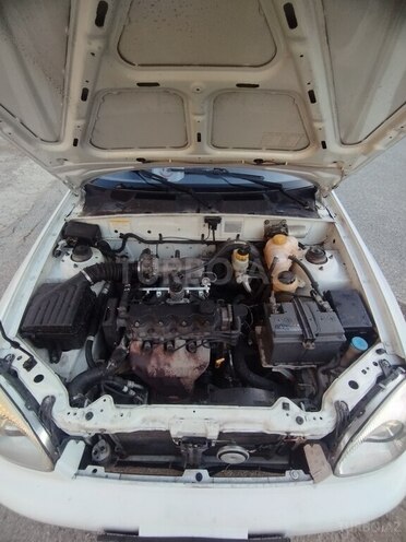 Daewoo Lanos 2011, 455,000 km - 1.6 l - Bakı