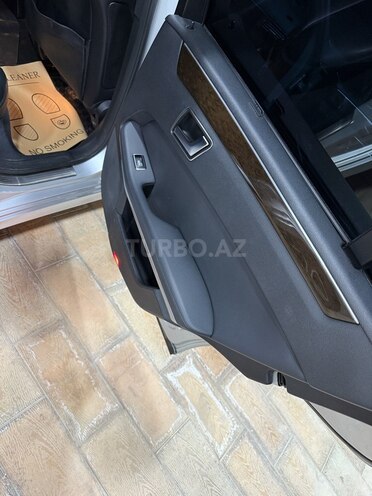 Mercedes E 220 d 2009, 389,598 km - 2.1 l - Bakı