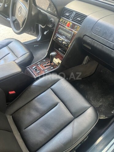 Mercedes C 180 2000, 246,500 km - 2.0 l - Mingəçevir