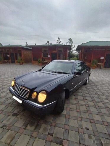 Mercedes E 240 1998, 506,000 km - 2.4 l - Bakı
