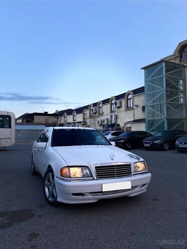 Mercedes C 200 1998, 310,000 km - 2.0 л - Bakı