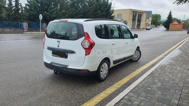 Dacia Lodgy 2013, 155,000 km - 1.2 l - Qusar