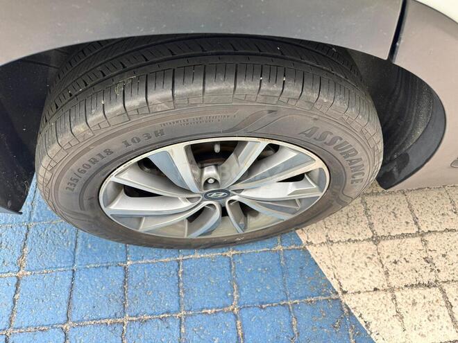 Hyundai Santa Fe-24