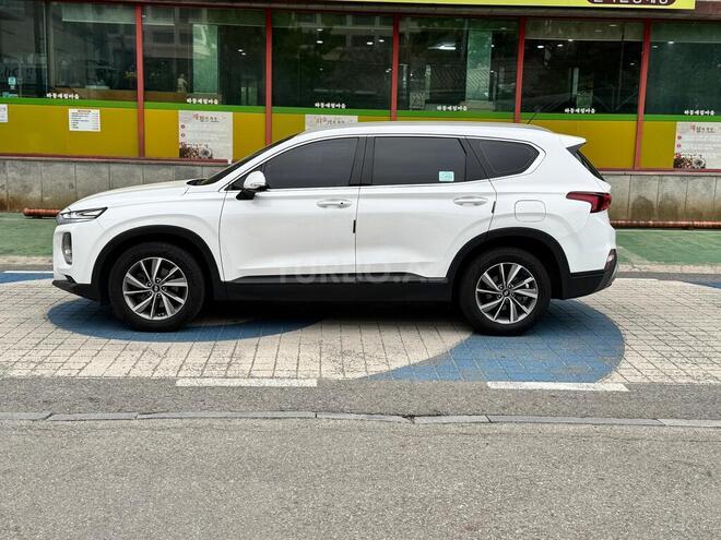 Hyundai Santa Fe-3