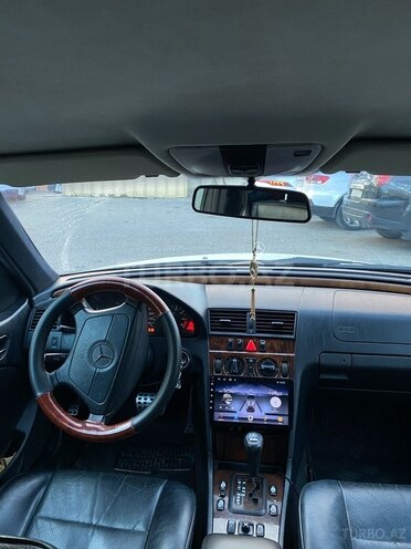 Mercedes C 200 1998, 310,000 km - 2.0 л - Bakı