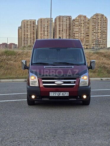 Ford Transit-1