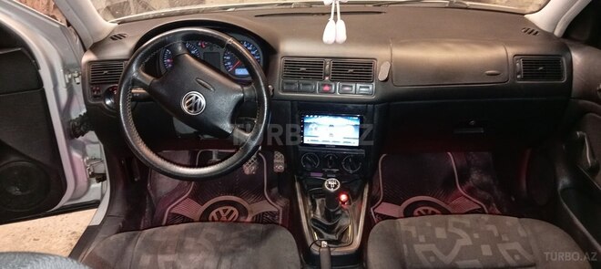 Volkswagen Golf 1999, 230,371 km - 1.4 l - Quba