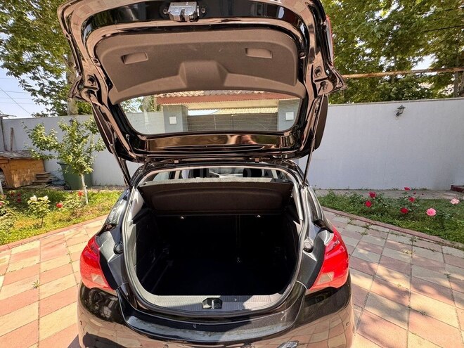 Opel Corsa 2017, 68,500 km - 1.4 l - Bakı
