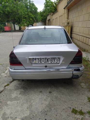 Mercedes C 220 d 1997, 380,000 km - 2.2 l - Bakı