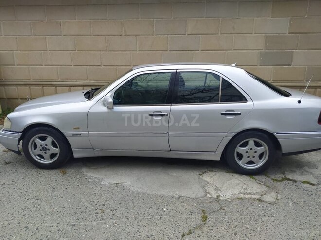 Mercedes C 220 d 1997, 380,000 km - 2.2 l - Bakı