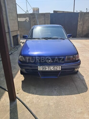Opel Astra 1994, 394,000 km - 1.6 l - Bakı