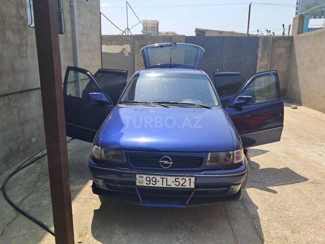 Opel Astra 1994, 394,000 km - 1.6 l - Bakı