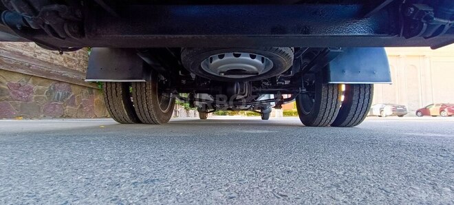 Ford Transit-15