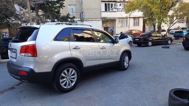 Kia Sorento 2010, 210,000 km - 2.0 l - Bakı
