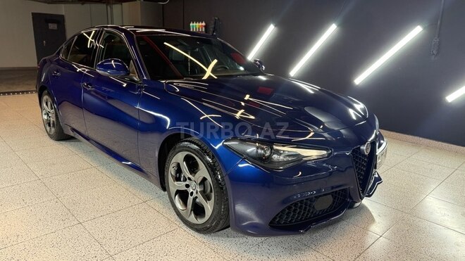 Alfa Romeo Giulia 2017, 64,000 km - 2.0 l - Bakı