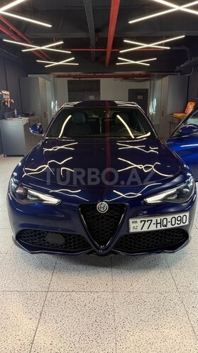 Alfa Romeo Giulia 2017, 64,000 km - 2.0 l - Bakı