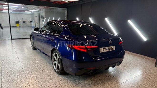 Alfa Romeo Giulia 2017, 64,000 km - 2.0 l - Bakı